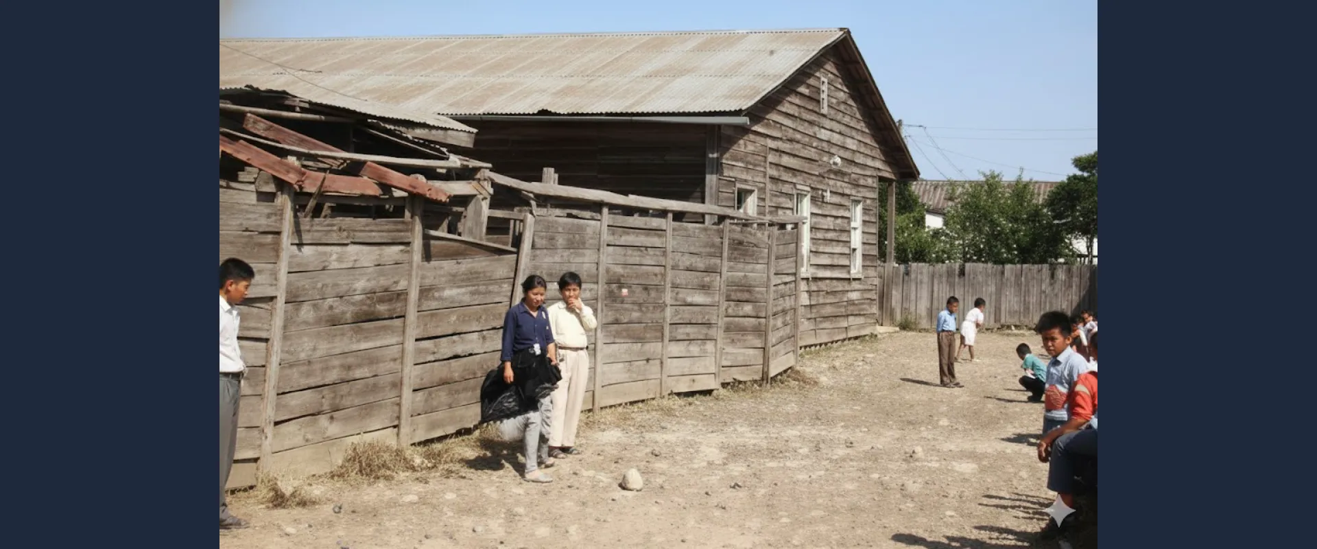 Escuela 7 de Parral - Coloreada con IA